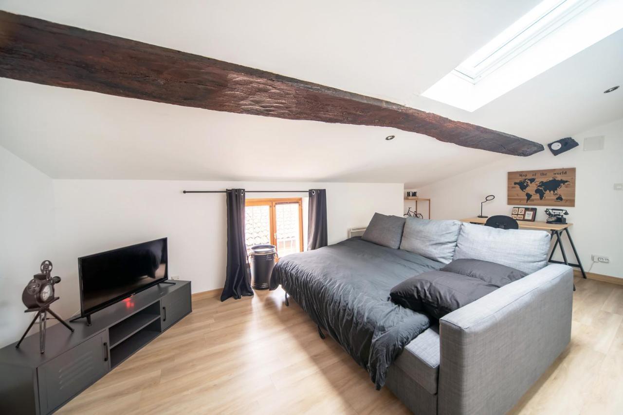Appartement Cosy Et Moderne En Plein Coeur Du Centre Ville Macon Ngoại thất bức ảnh